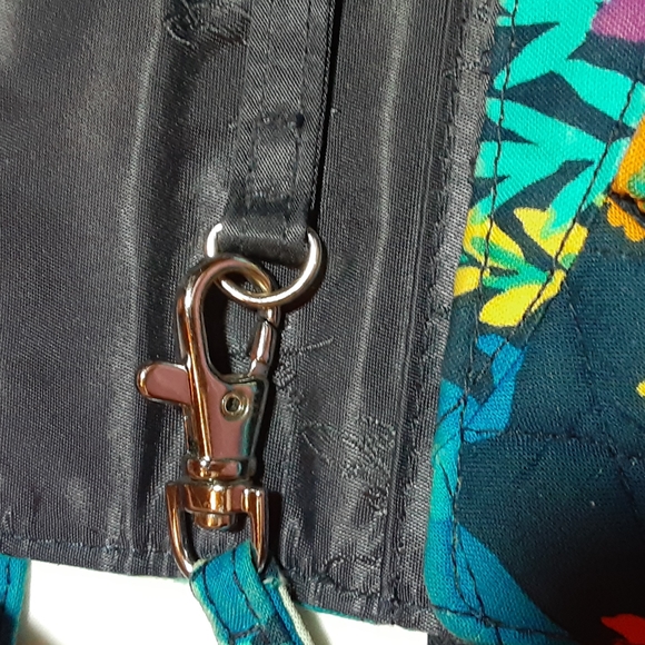 Vera Bradley Midnight Blue Trifold Crossbody Wallet, Retired Pattern - Picture 9 of 10